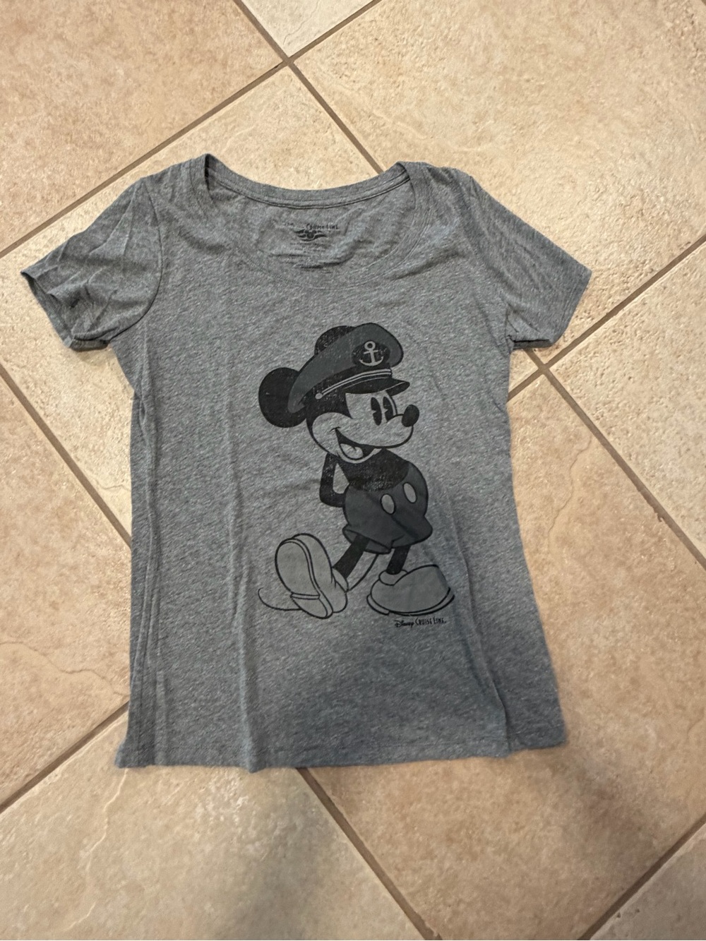 Disney Cruise Line Womens size  L T-Shirt Mickey Mouse Sailor